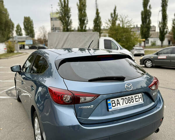 Серый Мазда 3, объемом двигателя 2 л и пробегом 114 тыс. км за 9400 $, фото 1 на Automoto.ua