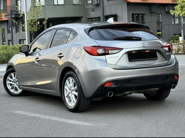 Сірий Мазда 3, об'ємом двигуна 2 л та пробігом 165 тис. км за 10499 $, фото 8 на Automoto.ua
