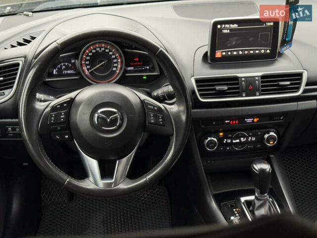 Сірий Мазда 3, об'ємом двигуна 2.19 л та пробігом 236 тис. км за 11500 $, фото 13 на Automoto.ua