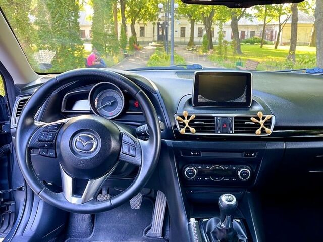 Серый Мазда 3, объемом двигателя 2.2 л и пробегом 207 тыс. км за 9300 $, фото 7 на Automoto.ua