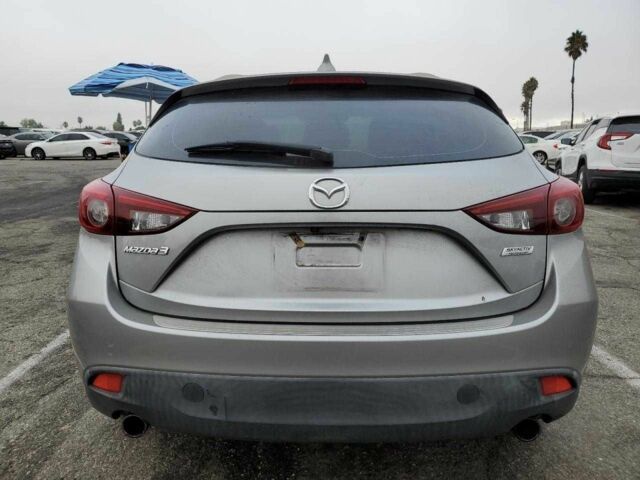 Серый Мазда 3, объемом двигателя 0 л и пробегом 130 тыс. км за 1200 $, фото 1 на Automoto.ua