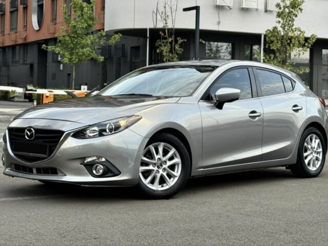 Сірий Мазда 3, об'ємом двигуна 2 л та пробігом 165 тис. км за 10499 $, фото 1 на Automoto.ua
