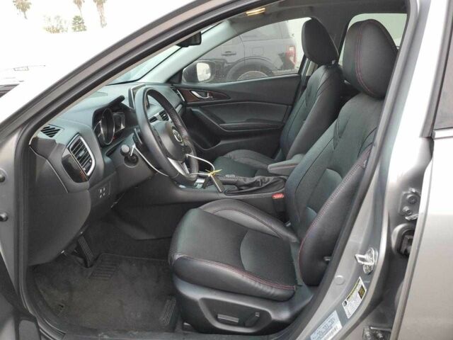 Серый Мазда 3, объемом двигателя 0 л и пробегом 130 тыс. км за 1200 $, фото 2 на Automoto.ua