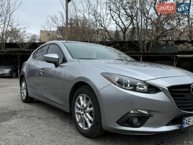 Серый Мазда 3, объемом двигателя 2 л и пробегом 70 тыс. км за 13000 $, фото 5 на Automoto.ua