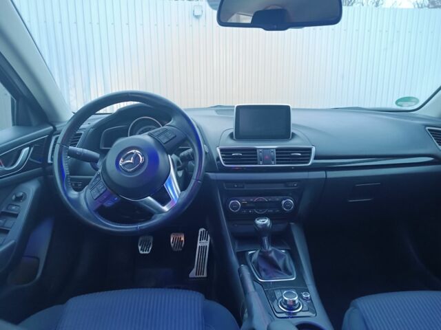 Сірий Мазда 3, об'ємом двигуна 2.2 л та пробігом 247 тис. км за 8600 $, фото 1 на Automoto.ua