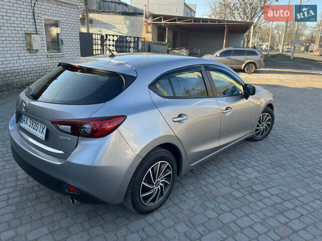 Сірий Мазда 3, об'ємом двигуна 2 л та пробігом 157 тис. км за 8950 $, фото 7 на Automoto.ua