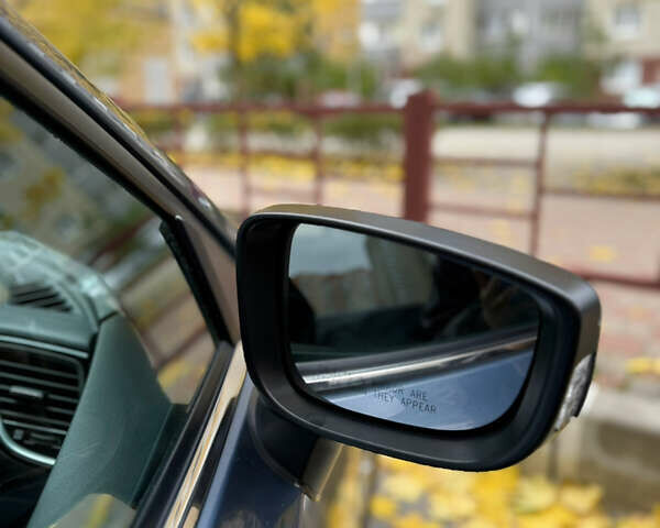 Мазда 3 2014 в Кропивницком (Кировограде) на Automoto.ua Серый Мазда 3, объемом двигателя 2 л и пробегом 114 тыс. км за 9500 $, фото 10 на Automoto.ua