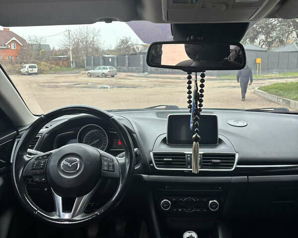 Серый Мазда 3, объемом двигателя 2.19 л и пробегом 190 тыс. км за 10300 $, фото 6 на Automoto.ua