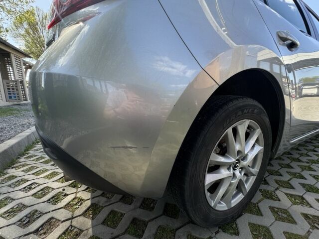 Серый Мазда 3, объемом двигателя 2 л и пробегом 153 тыс. км за 10000 $, фото 19 на Automoto.ua