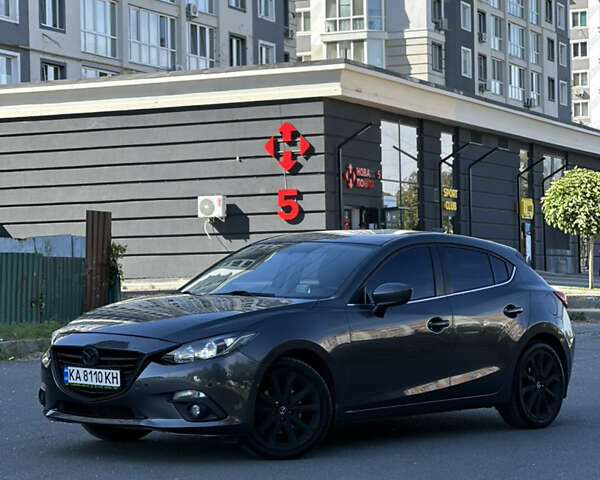 Серый Мазда 3, объемом двигателя 2.5 л и пробегом 176 тыс. км за 10790 $, фото 3 на Automoto.ua