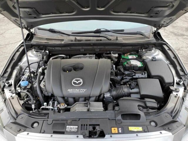 Серый Мазда 3, объемом двигателя 0 л и пробегом 130 тыс. км за 1200 $, фото 6 на Automoto.ua