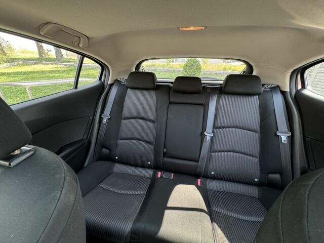 Серый Мазда 3, объемом двигателя 2 л и пробегом 153 тыс. км за 10000 $, фото 11 на Automoto.ua