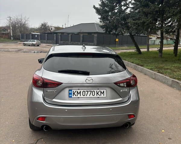 Серый Мазда 3, объемом двигателя 2.19 л и пробегом 190 тыс. км за 10300 $, фото 16 на Automoto.ua