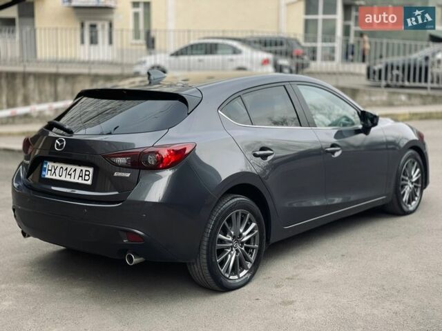 Серый Мазда 3, объемом двигателя 2.19 л и пробегом 266 тыс. км за 10399 $, фото 6 на Automoto.ua