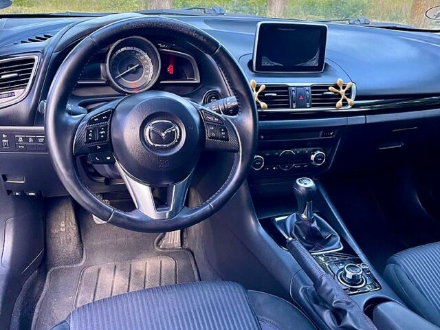 Серый Мазда 3, объемом двигателя 2.2 л и пробегом 207 тыс. км за 9300 $, фото 3 на Automoto.ua
