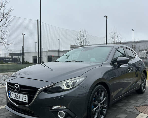 Серый Мазда 3, объемом двигателя 2.2 л и пробегом 255 тыс. км за 10500 $, фото 1 на Automoto.ua