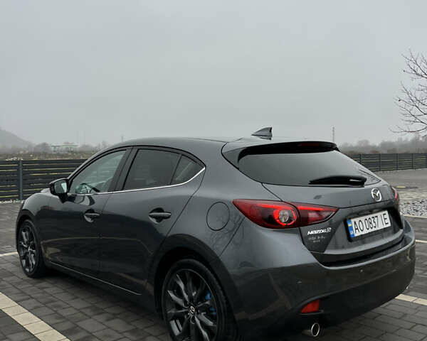 Серый Мазда 3, объемом двигателя 2.2 л и пробегом 255 тыс. км за 10500 $, фото 6 на Automoto.ua