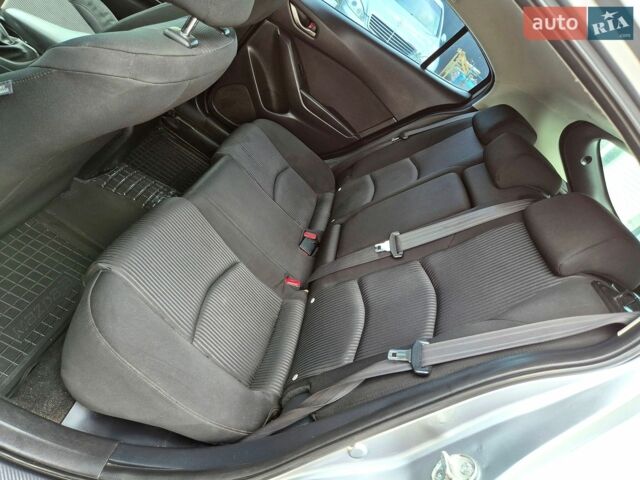 Сірий Мазда 3, об'ємом двигуна 2 л та пробігом 265 тис. км за 9300 $, фото 39 на Automoto.ua