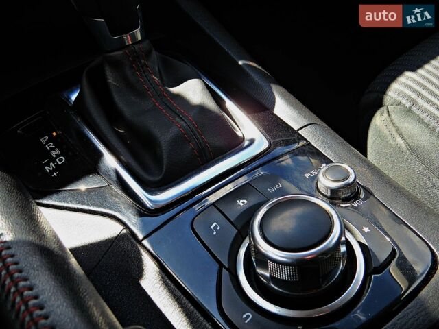 Серый Мазда 3, объемом двигателя 2 л и пробегом 142 тыс. км за 11200 $, фото 14 на Automoto.ua