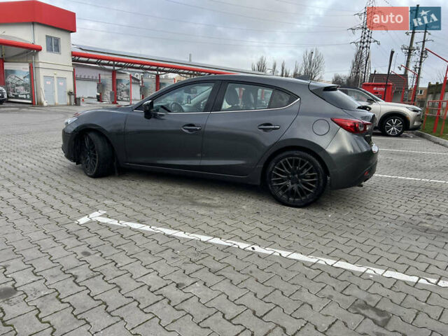 Серый Мазда 3, объемом двигателя 2.49 л и пробегом 180 тыс. км за 10999 $, фото 4 на Automoto.ua