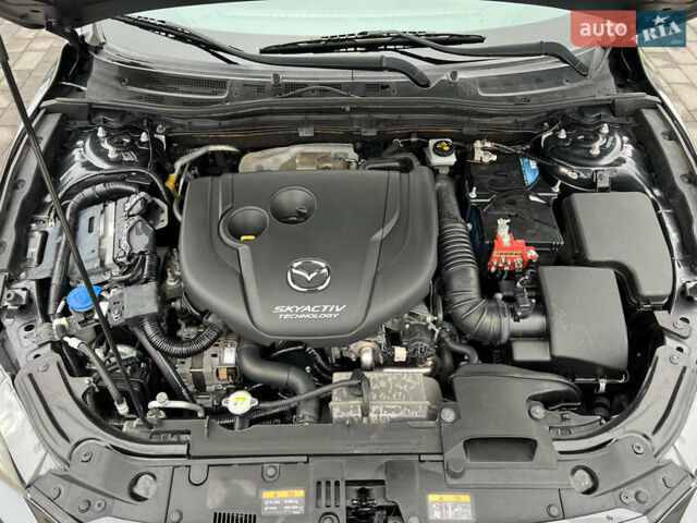 Серый Мазда 3, объемом двигателя 2.2 л и пробегом 255 тыс. км за 10500 $, фото 28 на Automoto.ua