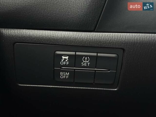 Серый Мазда 3, объемом двигателя 2 л и пробегом 80 тыс. км за 10990 $, фото 16 на Automoto.ua