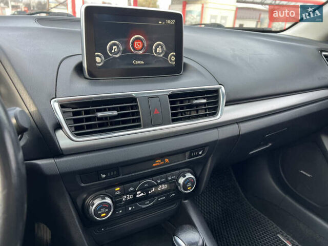 Серый Мазда 3, объемом двигателя 2.49 л и пробегом 180 тыс. км за 10999 $, фото 16 на Automoto.ua