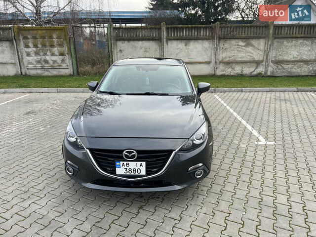 Серый Мазда 3, объемом двигателя 2.49 л и пробегом 180 тыс. км за 10999 $, фото 2 на Automoto.ua