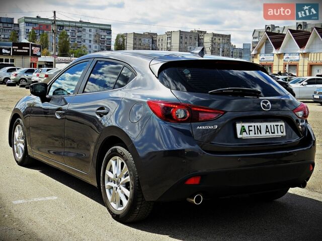 Серый Мазда 3, объемом двигателя 2 л и пробегом 142 тыс. км за 11200 $, фото 3 на Automoto.ua