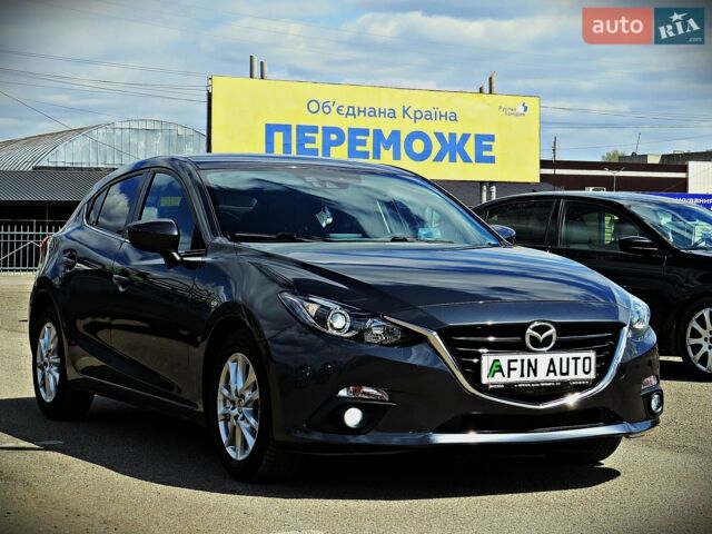 Серый Мазда 3, объемом двигателя 2 л и пробегом 142 тыс. км за 11200 $, фото 1 на Automoto.ua