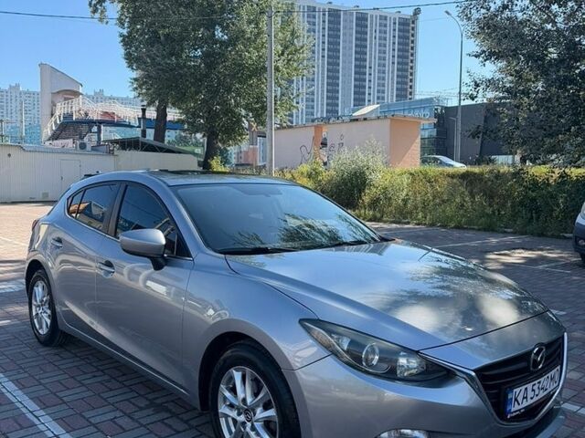 Сірий Мазда 3, об'ємом двигуна 2 л та пробігом 192 тис. км за 10500 $, фото 2 на Automoto.ua
