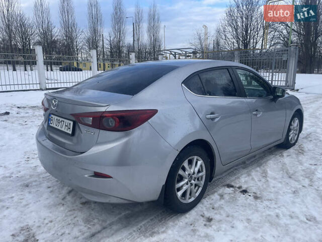 Сірий Мазда 3, об'ємом двигуна 2 л та пробігом 193 тис. км за 9600 $, фото 7 на Automoto.ua
