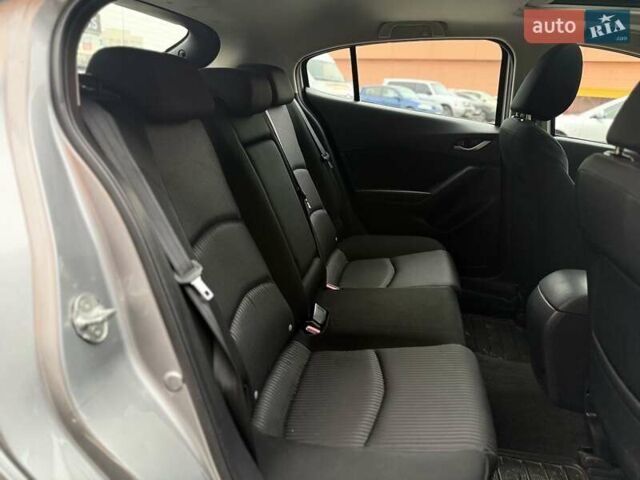 Серый Мазда 3, объемом двигателя 2 л и пробегом 80 тыс. км за 10990 $, фото 14 на Automoto.ua