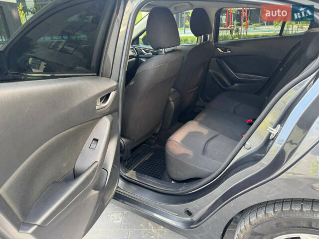 Сірий Мазда 3, об'ємом двигуна 2 л та пробігом 113 тис. км за 10999 $, фото 33 на Automoto.ua