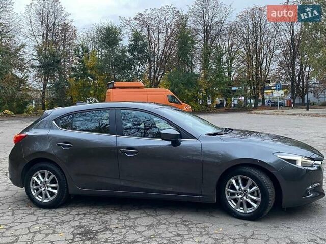 Серый Мазда 3, объемом двигателя 1.5 л и пробегом 39 тыс. км за 13790 $, фото 11 на Automoto.ua