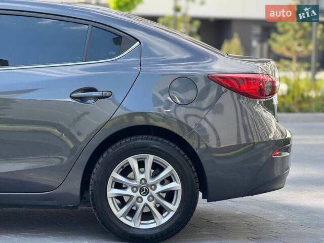 Сірий Мазда 3, об'ємом двигуна 2 л та пробігом 113 тис. км за 10999 $, фото 16 на Automoto.ua