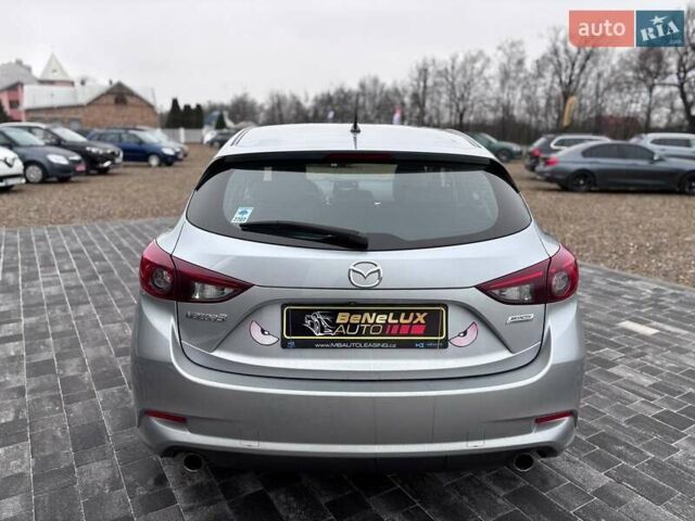 Серый Мазда 3, объемом двигателя 2.49 л и пробегом 82 тыс. км за 9999 $, фото 6 на Automoto.ua