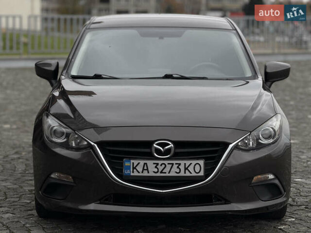 Сірий Мазда 3, об'ємом двигуна 2 л та пробігом 123 тис. км за 9999 $, фото 2 на Automoto.ua