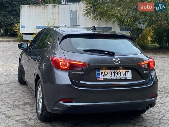 Серый Мазда 3, объемом двигателя 1.5 л и пробегом 39 тыс. км за 13790 $, фото 8 на Automoto.ua
