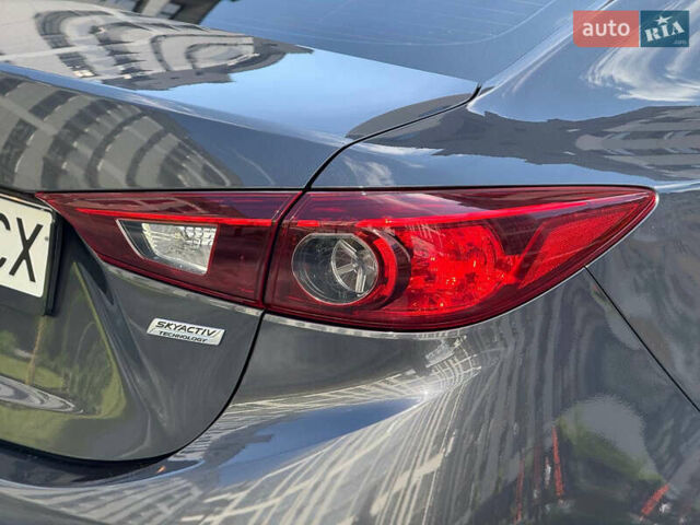 Сірий Мазда 3, об'ємом двигуна 2 л та пробігом 113 тис. км за 10999 $, фото 13 на Automoto.ua