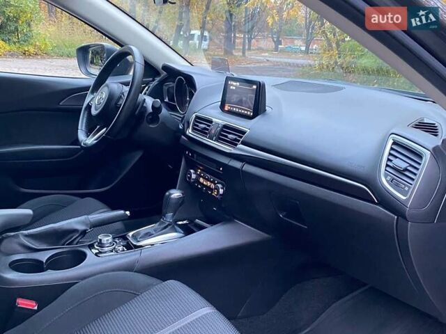 Серый Мазда 3, объемом двигателя 1.5 л и пробегом 39 тыс. км за 13790 $, фото 30 на Automoto.ua