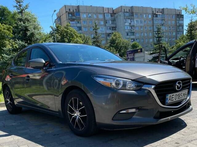 Сірий Мазда 3, об'ємом двигуна 2 л та пробігом 172 тис. км за 11500 $, фото 1 на Automoto.ua