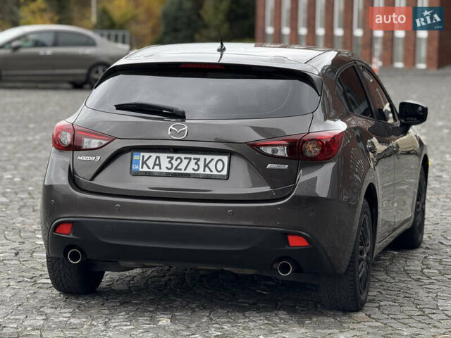 Сірий Мазда 3, об'ємом двигуна 2 л та пробігом 123 тис. км за 9999 $, фото 6 на Automoto.ua