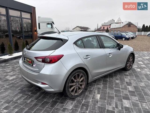 Серый Мазда 3, объемом двигателя 2.49 л и пробегом 82 тыс. км за 9999 $, фото 7 на Automoto.ua