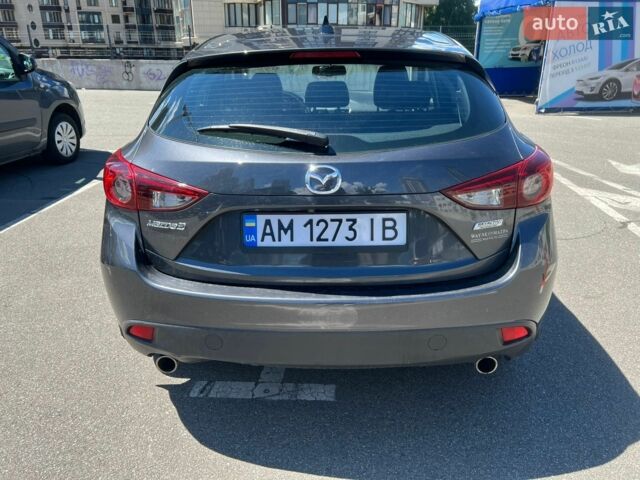 Сірий Мазда 3, об'ємом двигуна 2 л та пробігом 57 тис. км за 11900 $, фото 8 на Automoto.ua