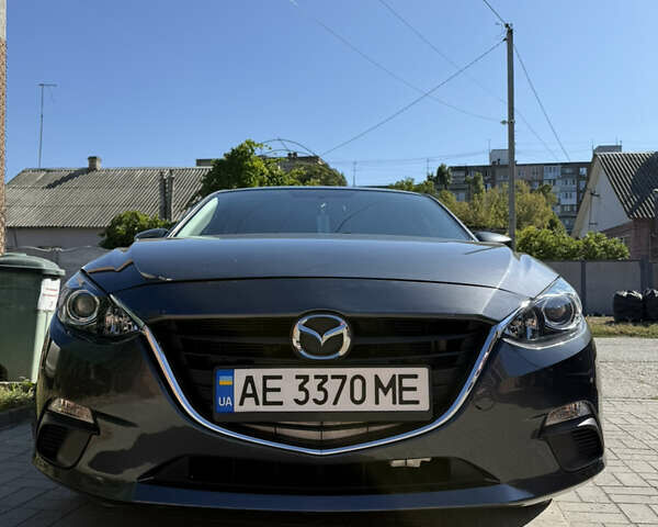 Сірий Мазда 3, об'ємом двигуна 2 л та пробігом 175 тис. км за 10800 $, фото 2 на Automoto.ua