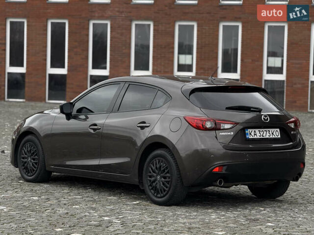 Сірий Мазда 3, об'ємом двигуна 2 л та пробігом 123 тис. км за 9999 $, фото 8 на Automoto.ua