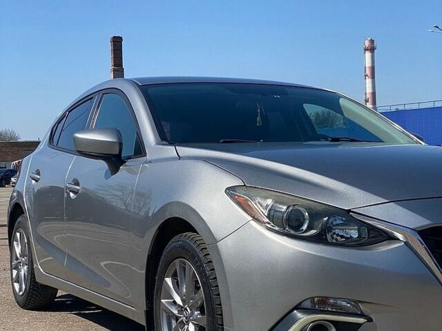 Сірий Мазда 3, об'ємом двигуна 2 л та пробігом 205 тис. км за 11150 $, фото 3 на Automoto.ua