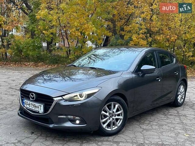Серый Мазда 3, объемом двигателя 1.5 л и пробегом 39 тыс. км за 13790 $, фото 4 на Automoto.ua