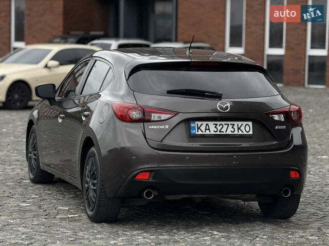 Сірий Мазда 3, об'ємом двигуна 2 л та пробігом 123 тис. км за 9999 $, фото 7 на Automoto.ua